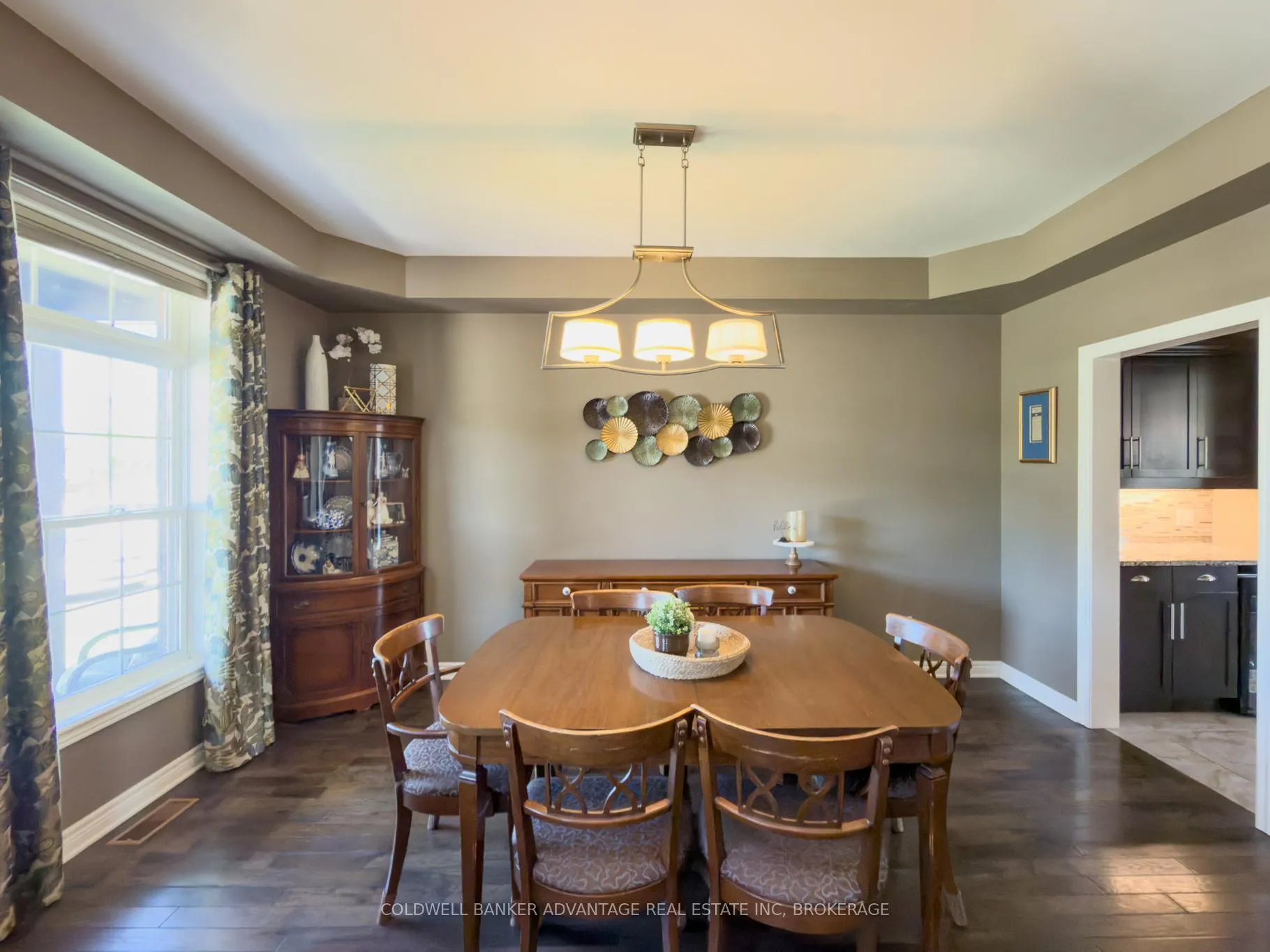 Photo 5 of 336 Creekside Drive, Welland, Coyle Creek — HOMEH