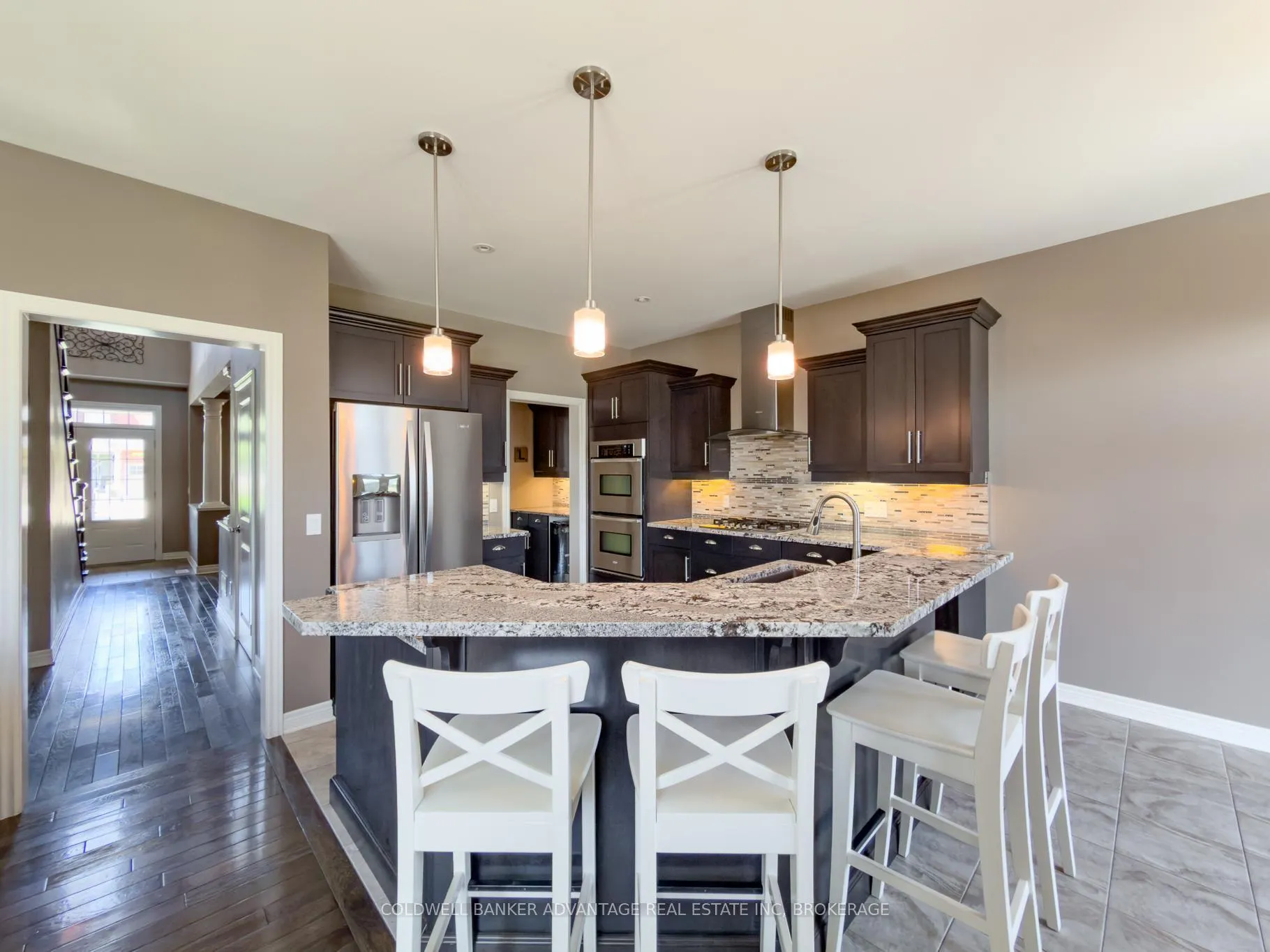 Photo 7 of 336 Creekside Drive, Welland, Coyle Creek — HOMEH