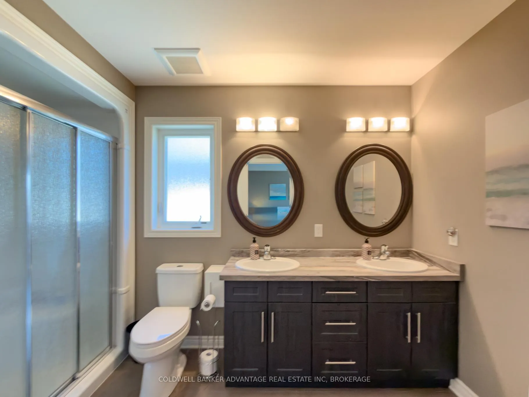 Photo 22 of 336 Creekside Drive, Welland, Coyle Creek — HOMEH