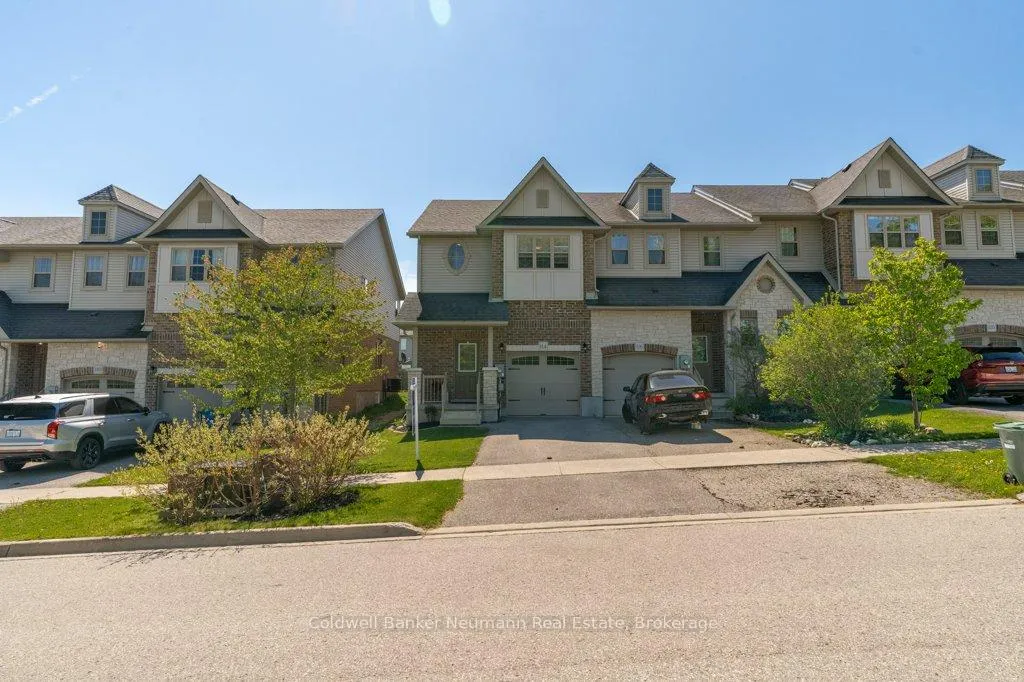 Photo 4 of 114 Creighton Avenue, Guelph, Grange Road — HOMEH