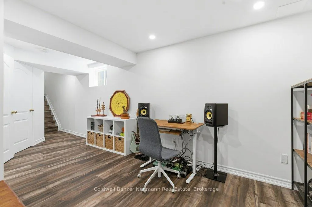 Photo 19 of 114 Creighton Avenue, Guelph, Grange Road — HOMEH