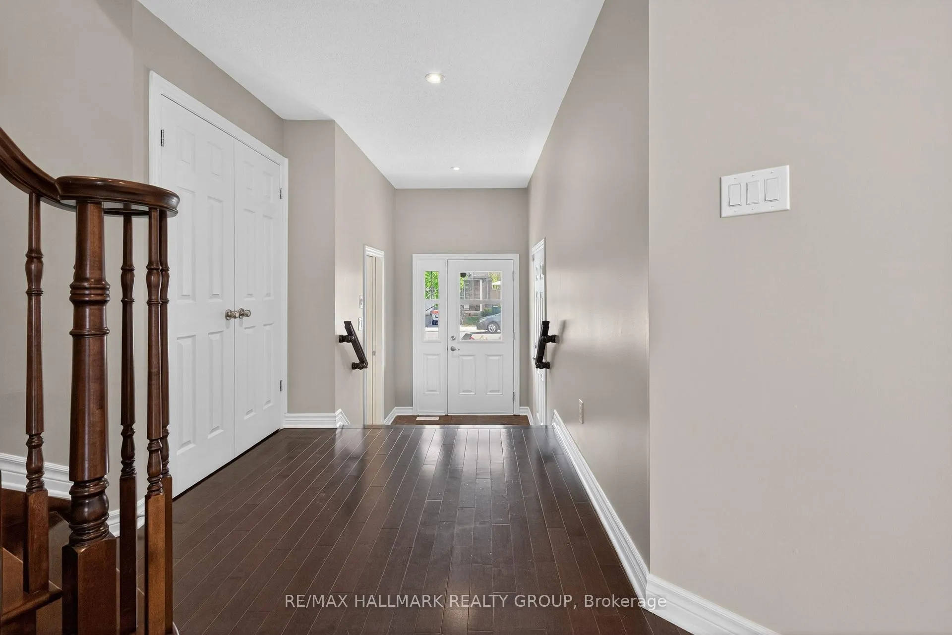 Photo 4 of 236 Trailsedge Way, Ottawa, Mer Bleue/Bradley Estates/Anderson Park — HOMEH