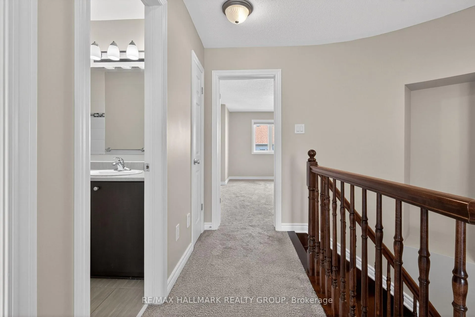 Photo 17 of 236 Trailsedge Way, Ottawa, Mer Bleue/Bradley Estates/Anderson Park — HOMEH