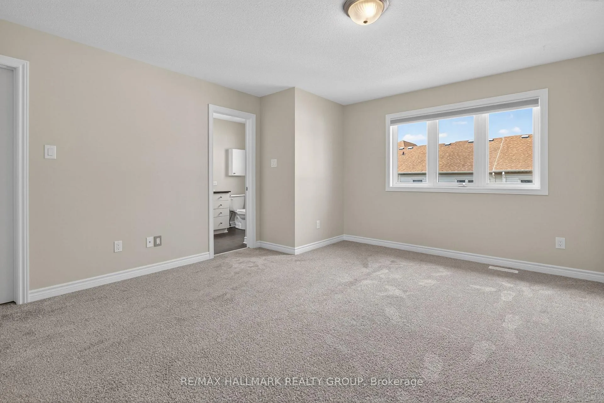 Photo 18 of 236 Trailsedge Way, Ottawa, Mer Bleue/Bradley Estates/Anderson Park — HOMEH