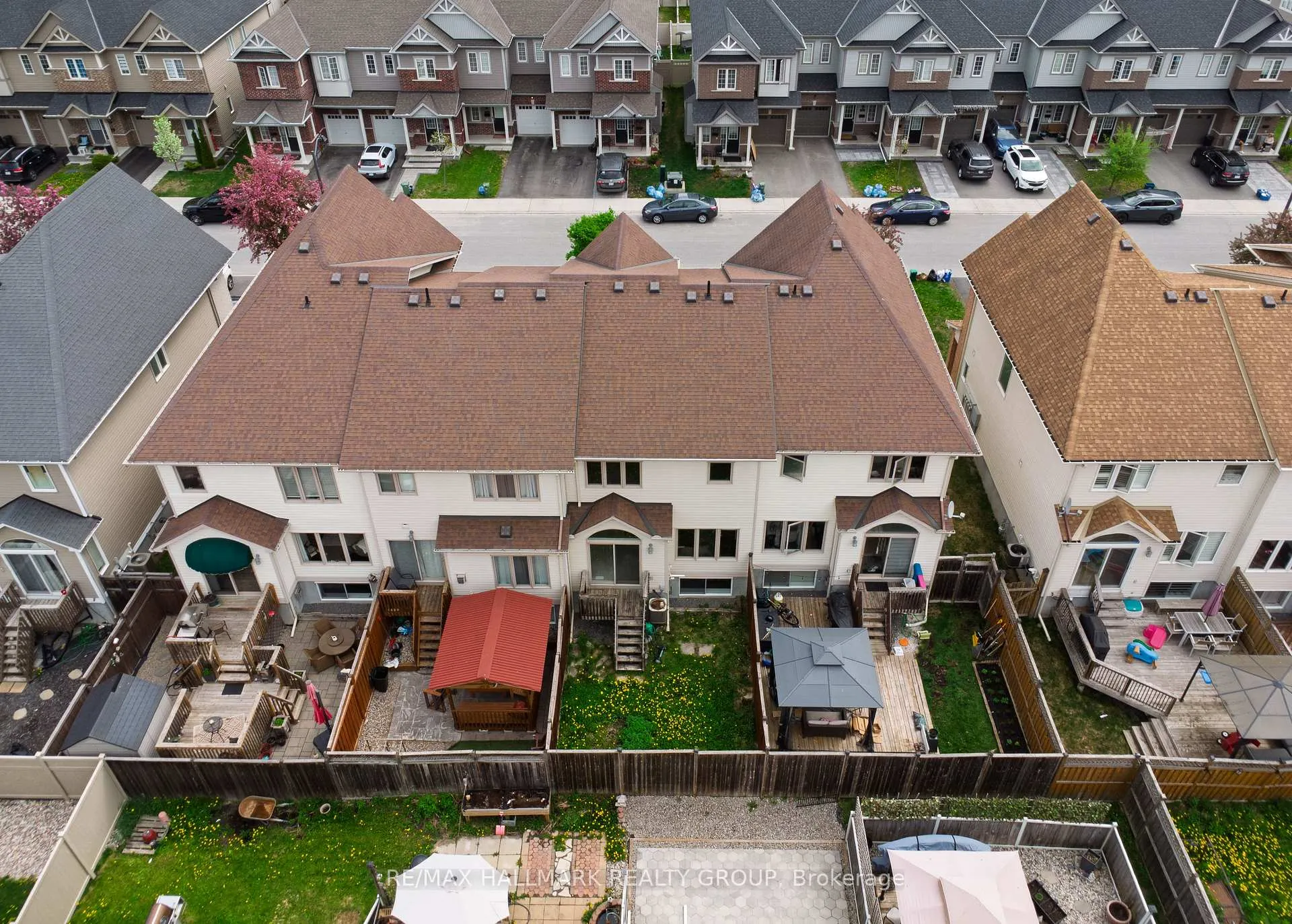 Photo 38 of 236 Trailsedge Way, Ottawa, Mer Bleue/Bradley Estates/Anderson Park — HOMEH