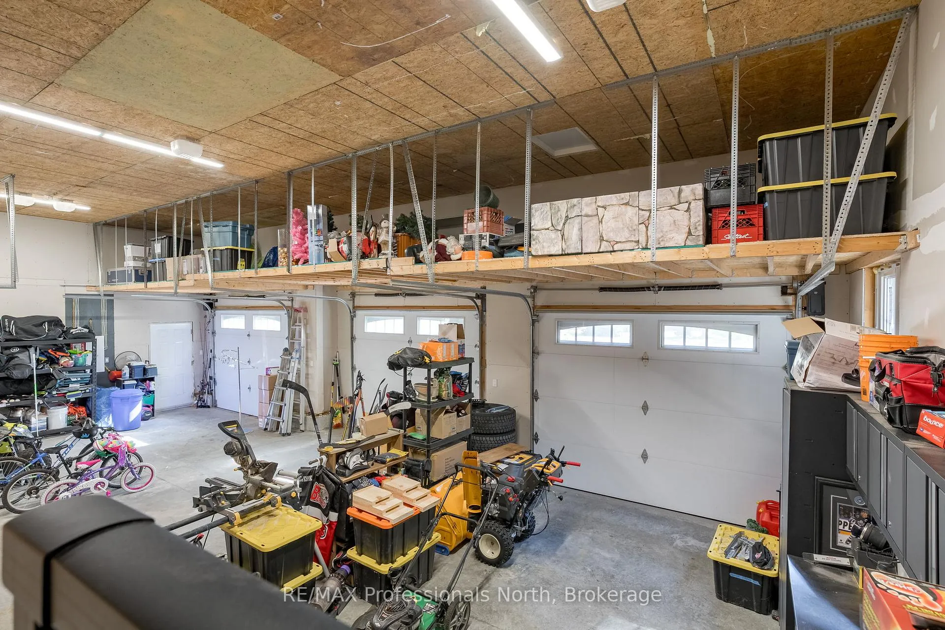 Photo 41 of 1034 Xavier Street, Gravenhurst, Morrison — HOMEH