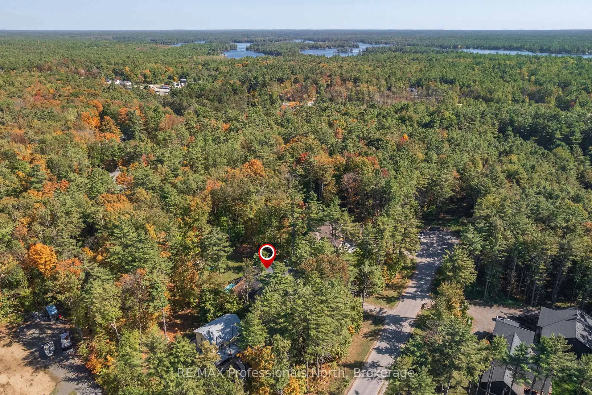 Photo 45 of 1034 Xavier Street, Gravenhurst, Morrison — HOMEH