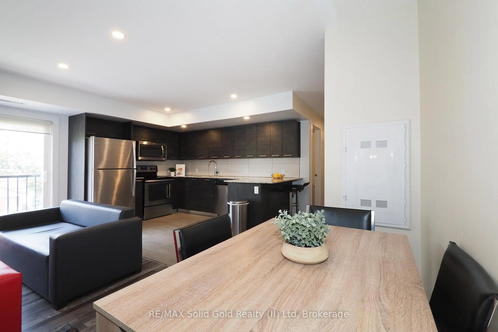 Photo 4 of Unit 208, 288 Albert Street, Waterloo, Beechwood/University — HOMEH