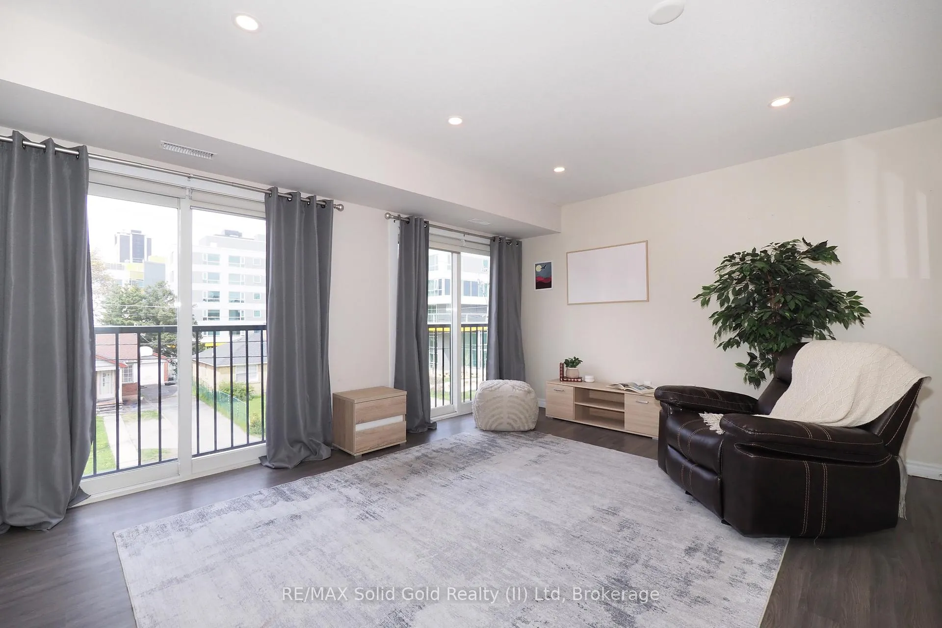 Photo 6 of Unit 208, 288 Albert Street, Waterloo, Beechwood/University — HOMEH