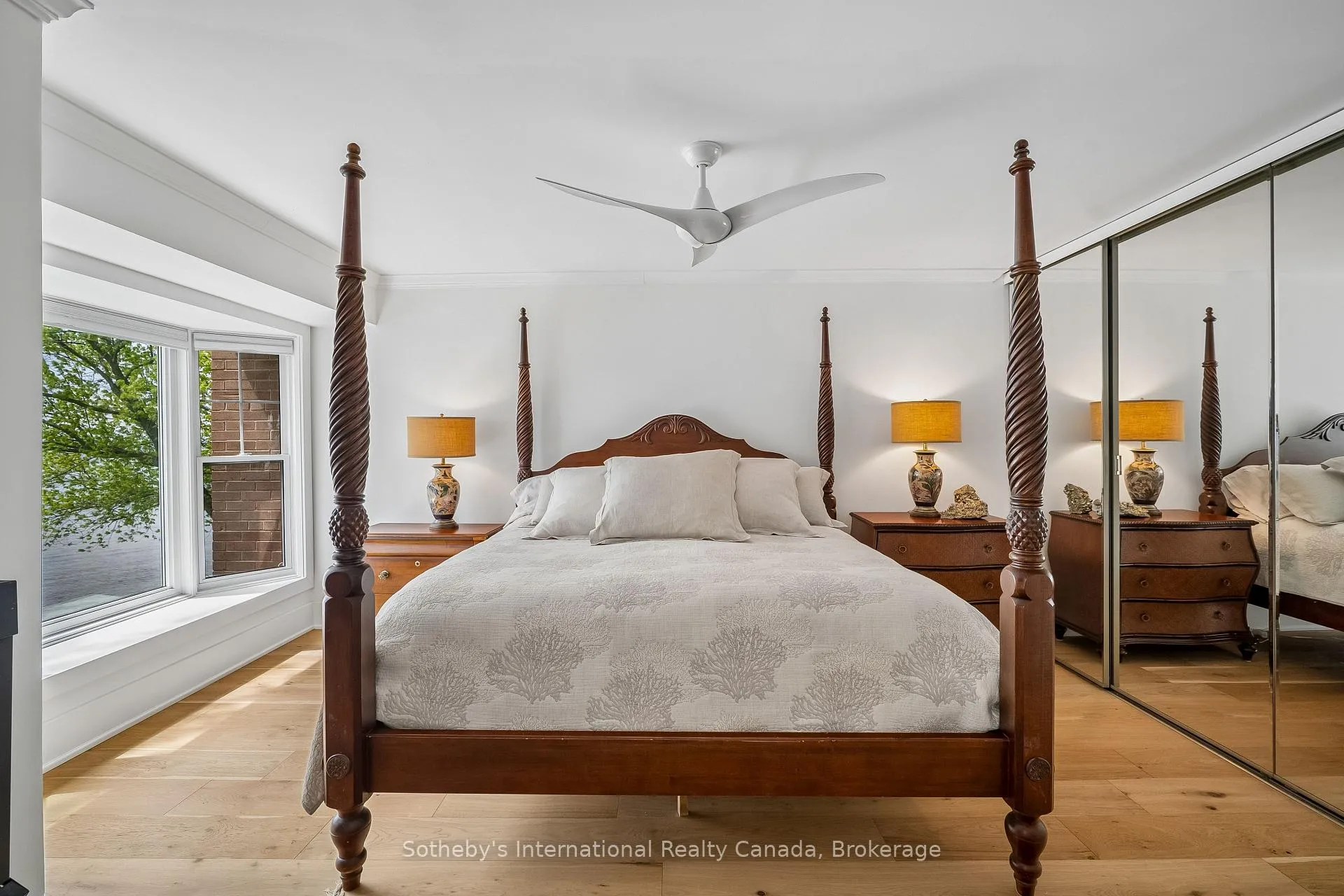 Photo 24 of 2066 Water's Edge Drive, Oakville, Bronte — HOMEH