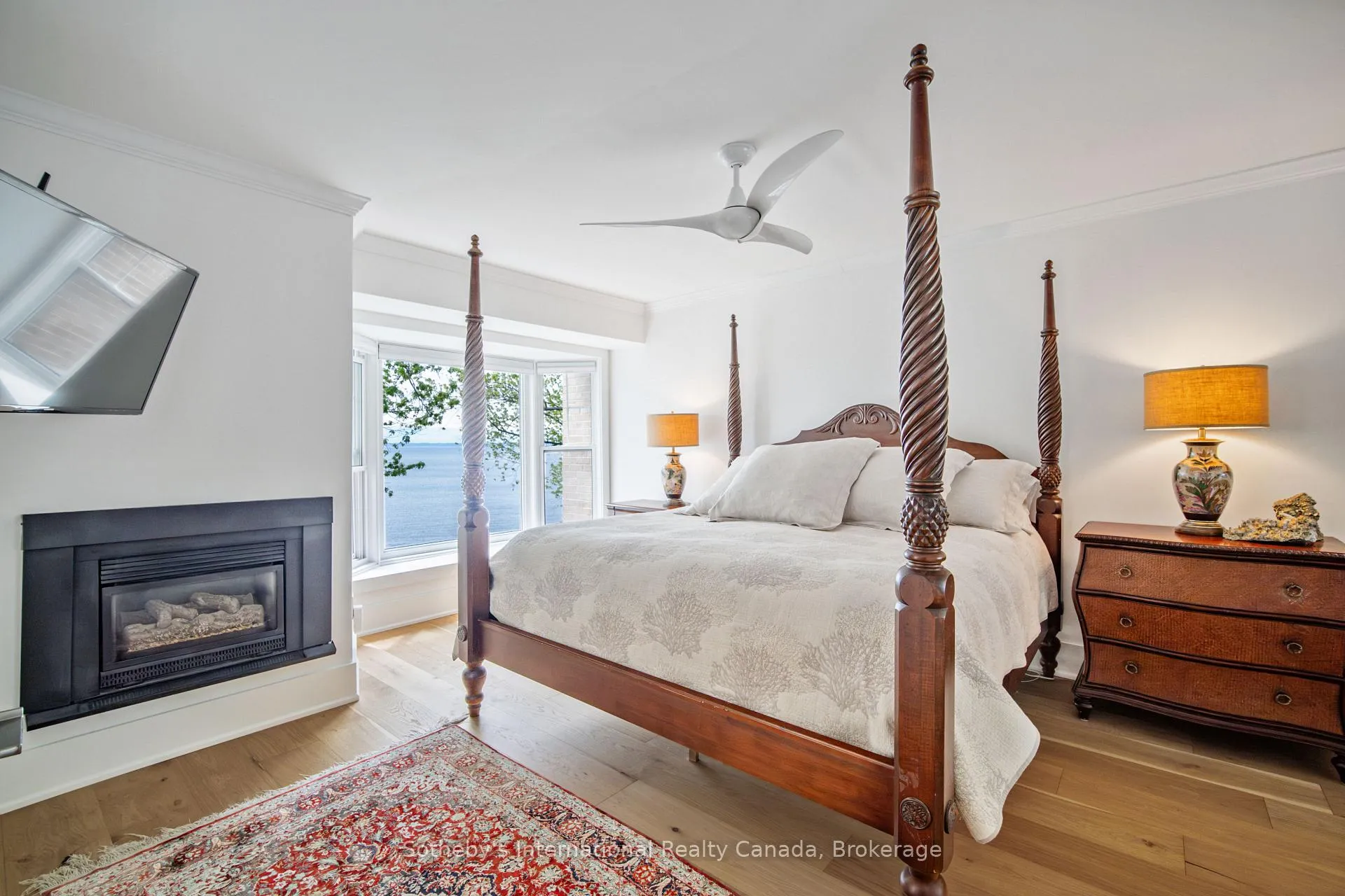 Photo 25 of 2066 Water's Edge Drive, Oakville, Bronte — HOMEH