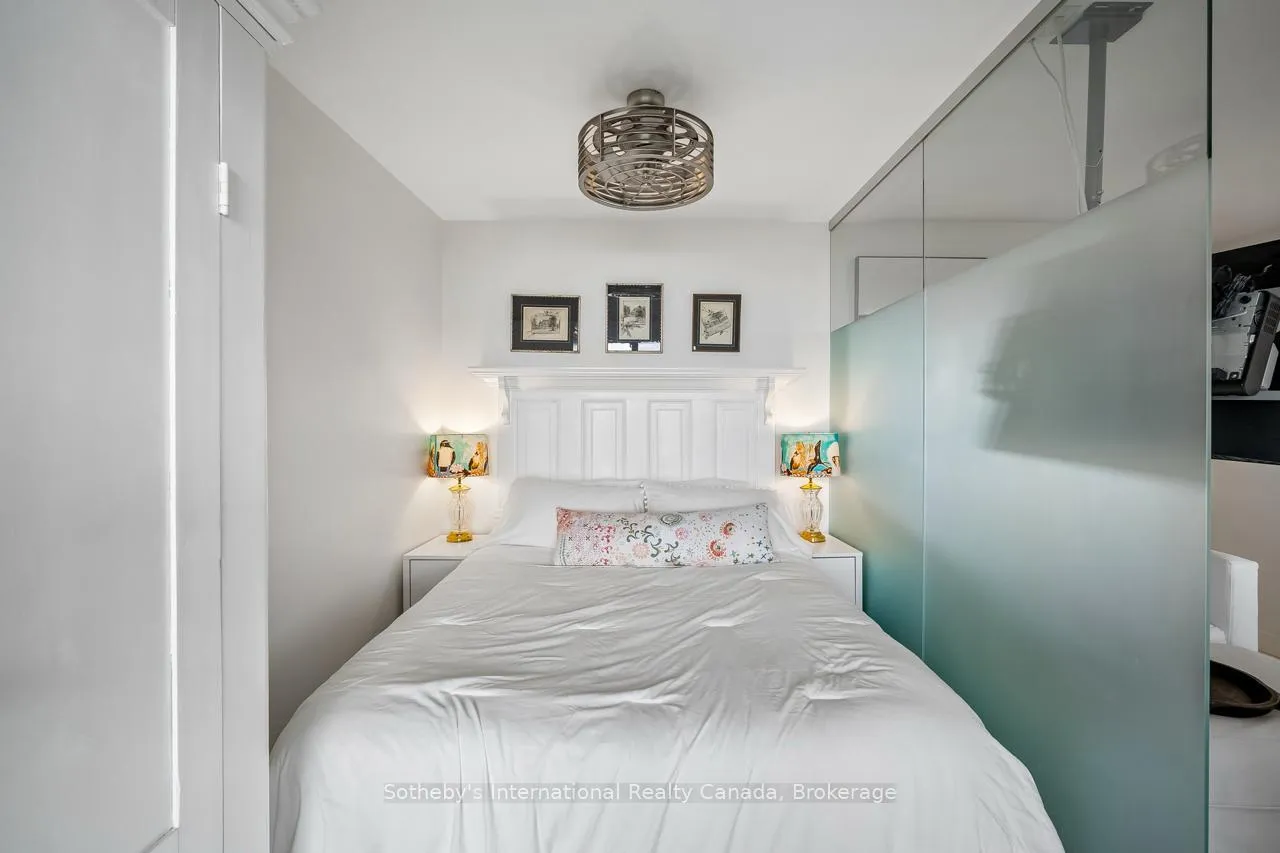 Photo 32 of 2066 Water's Edge Drive, Oakville, Bronte — HOMEH