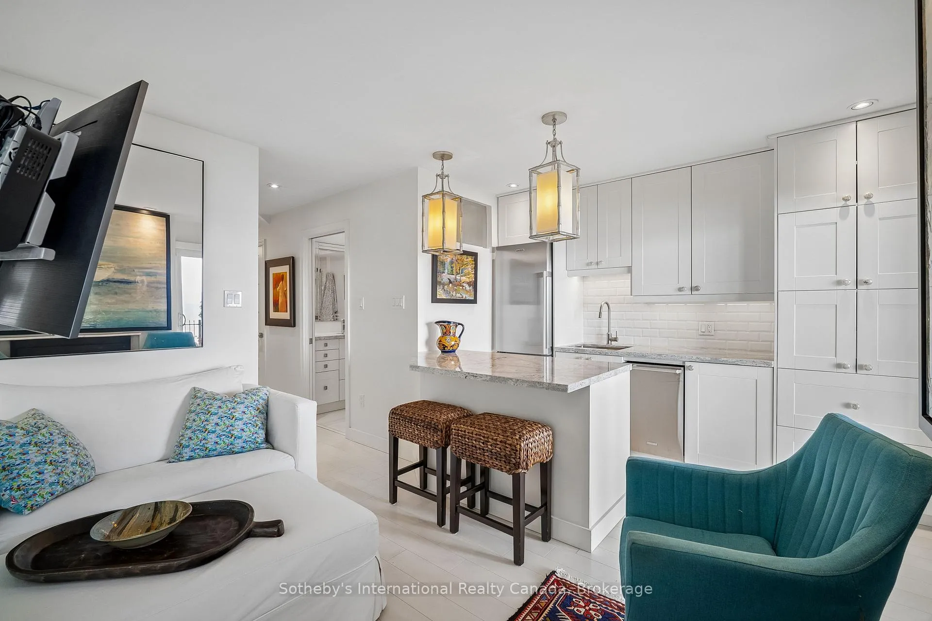 Photo 35 of 2066 Water's Edge Drive, Oakville, Bronte — HOMEH