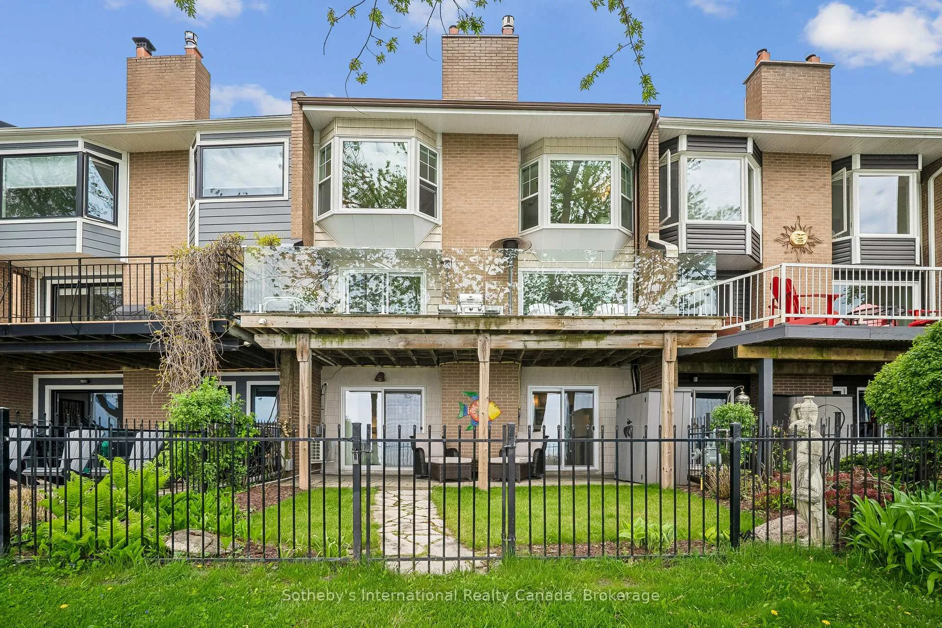 Photo 41 of 2066 Water's Edge Drive, Oakville, Bronte — HOMEH