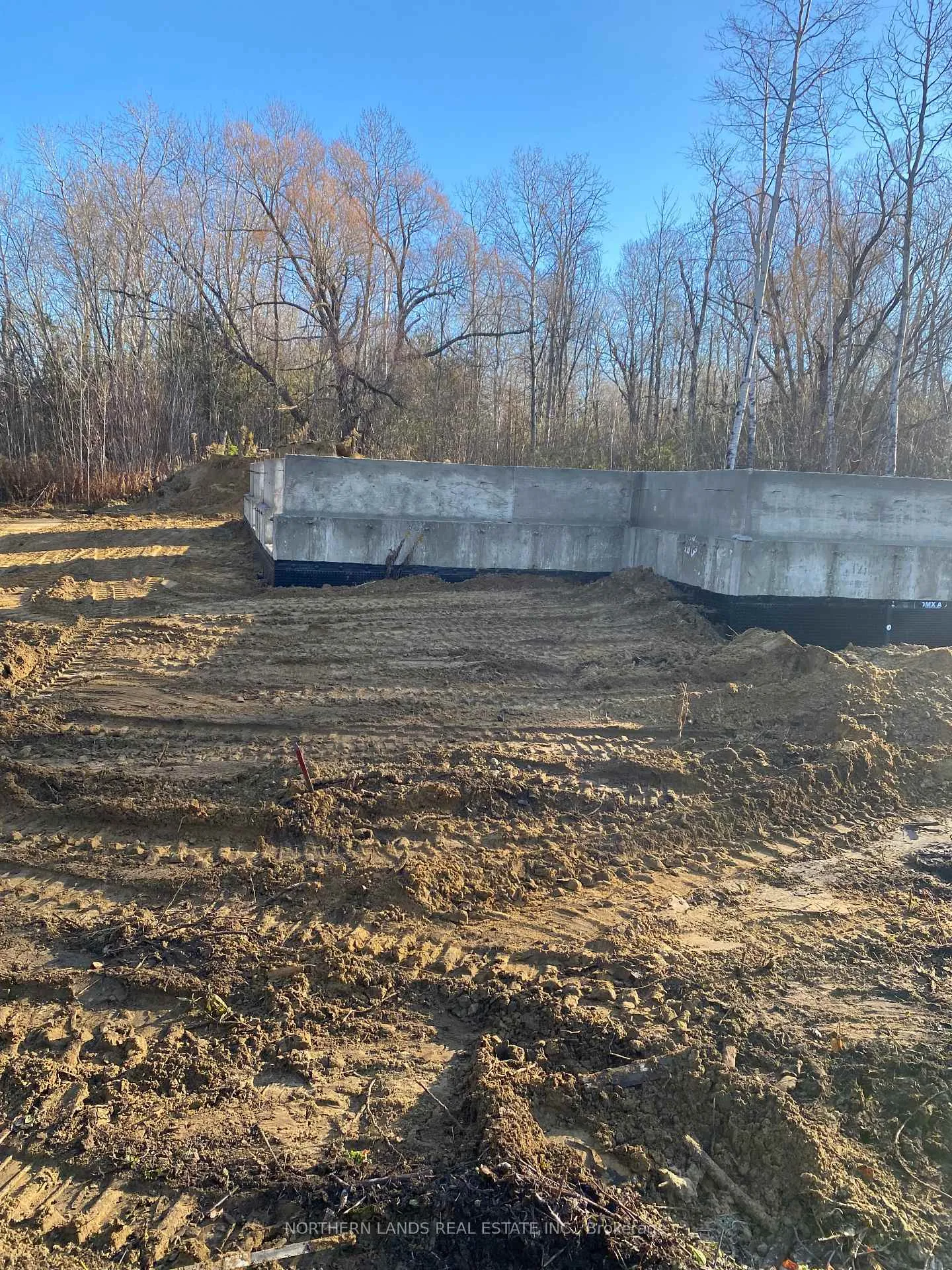 Photo 2 of 4205 Thickson Road North, Whitby, Taunton North — HOMEH