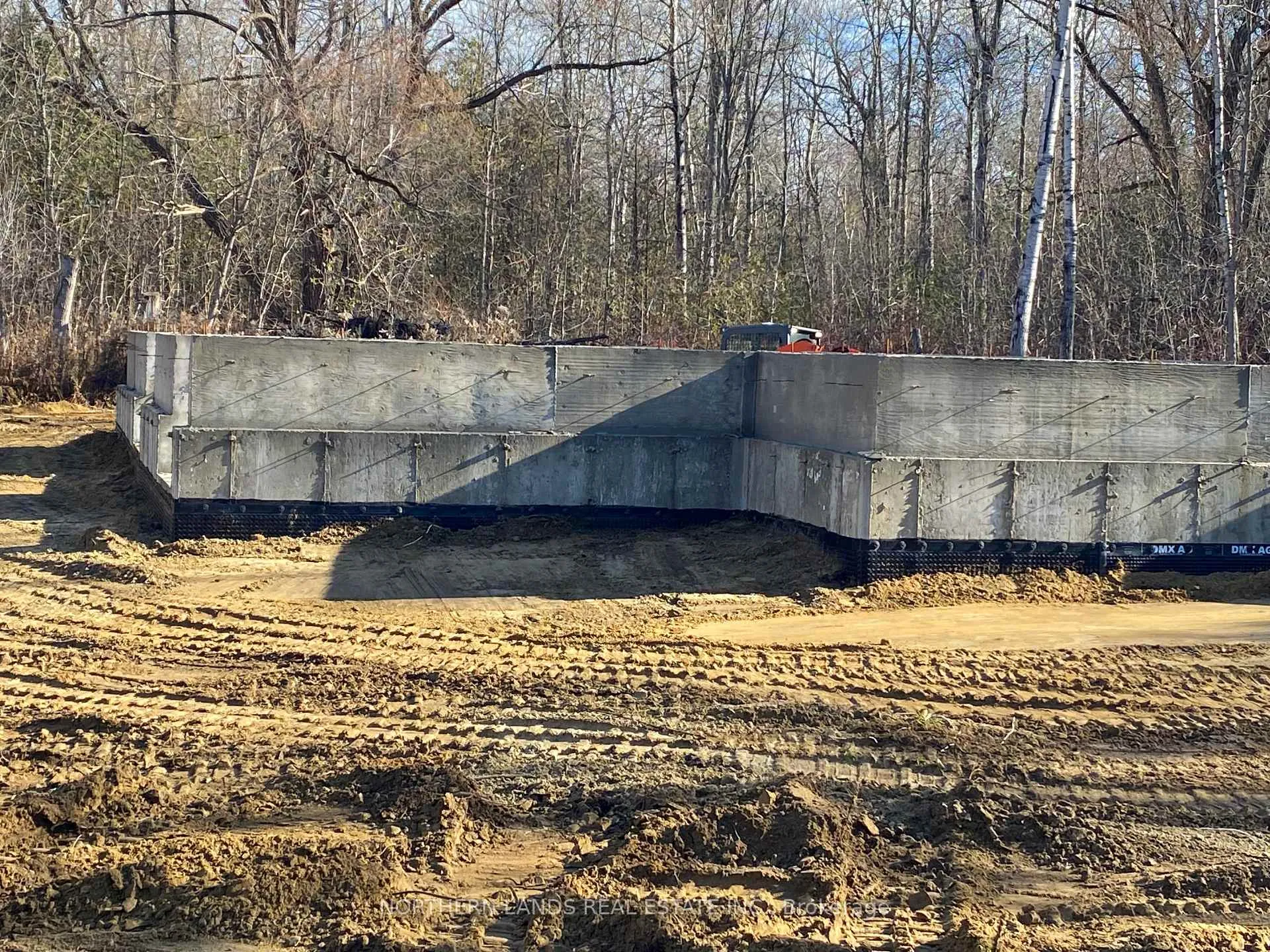 Photo 4 of 4205 Thickson Road North, Whitby, Taunton North — HOMEH