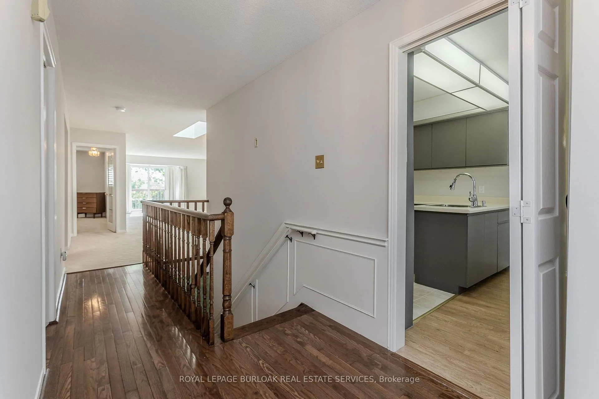 Photo 15 of Unit 10, 2155 Duncaster Drive, Burlington, Brant Hills — HOMEH