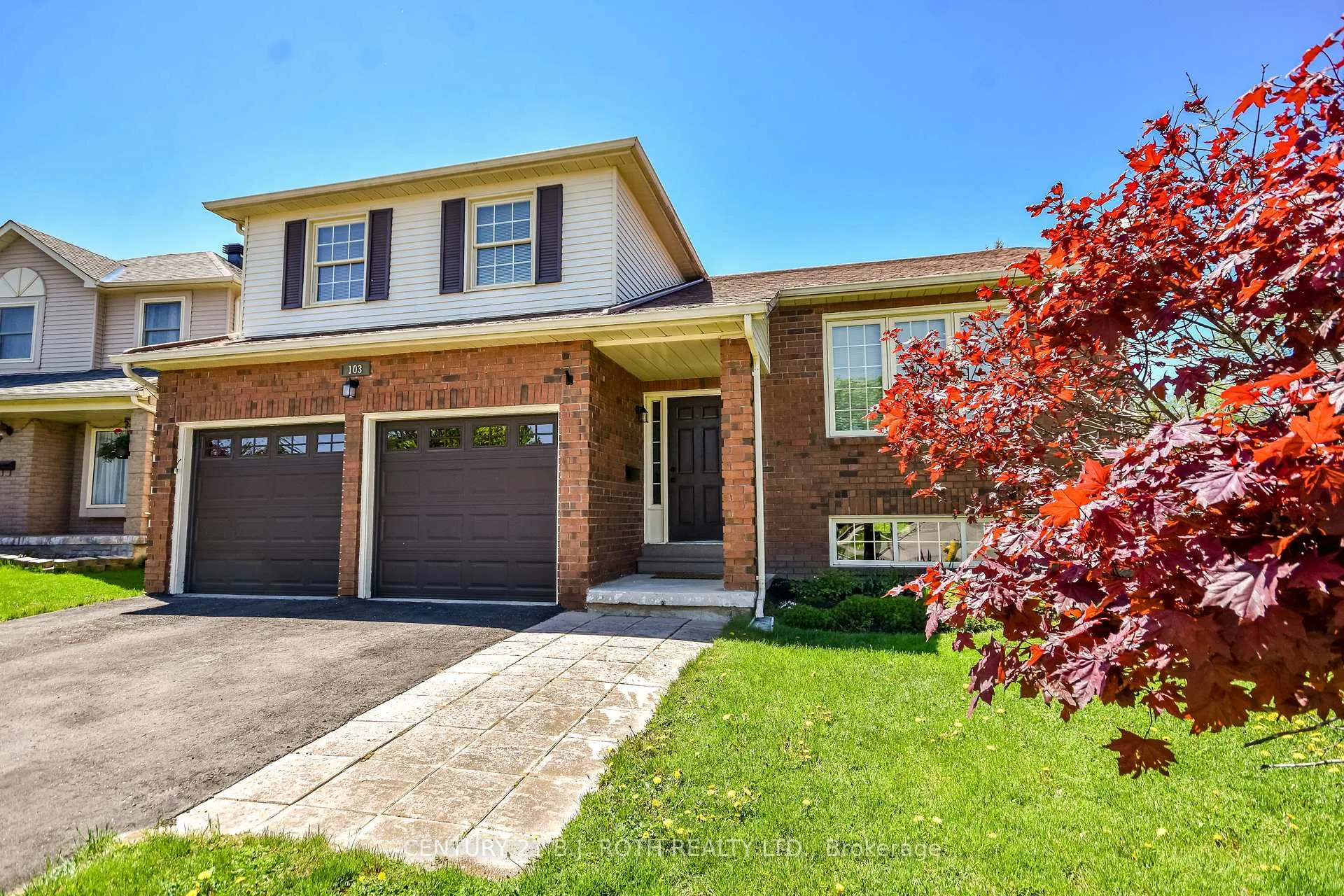 Photo 2 of 103 Herrell Avenue, Barrie, Painswick North — HOMEH