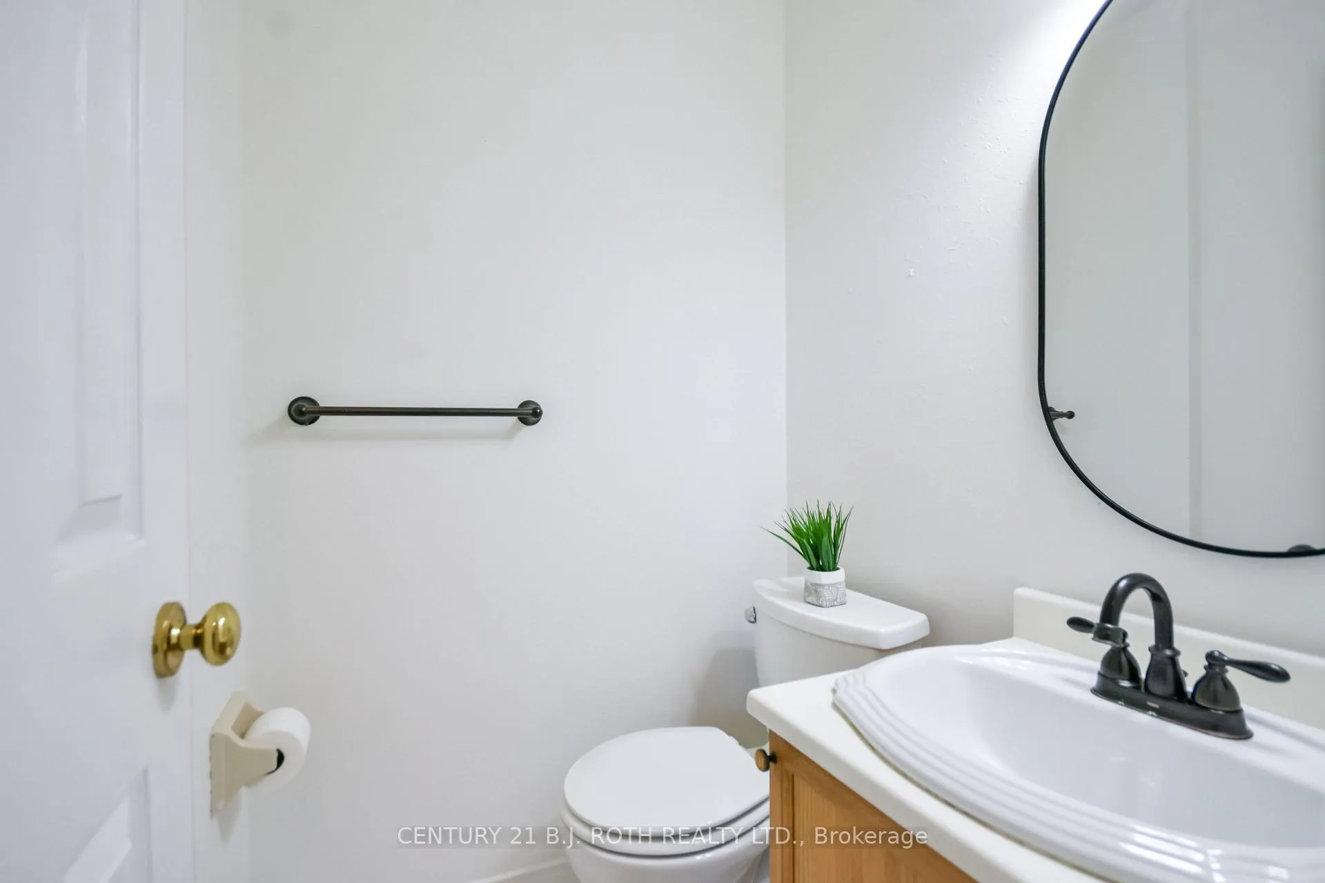 Photo 15 of 103 Herrell Avenue, Barrie, Painswick North — HOMEH