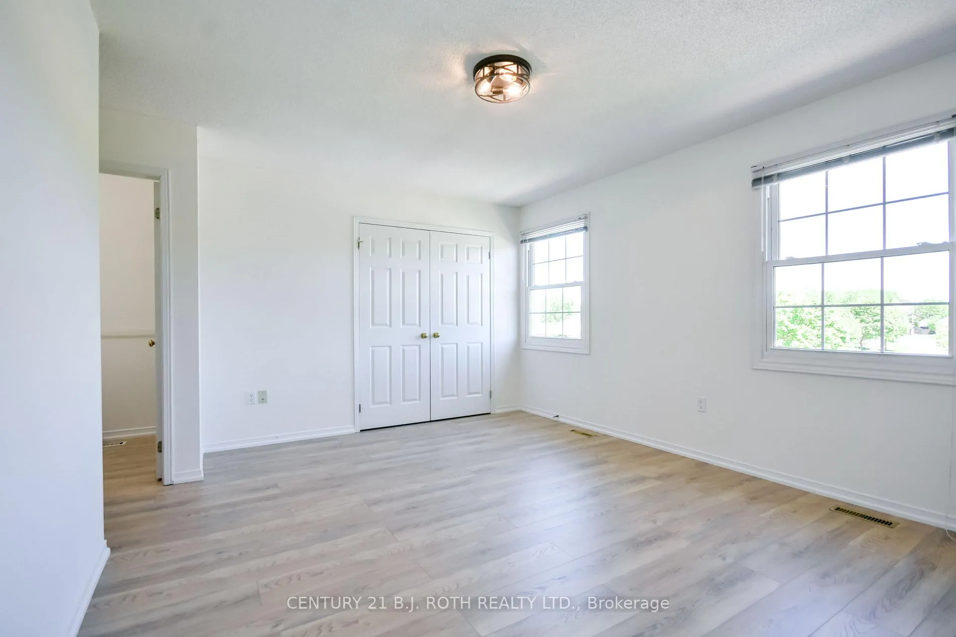 Photo 18 of 103 Herrell Avenue, Barrie, Painswick North — HOMEH