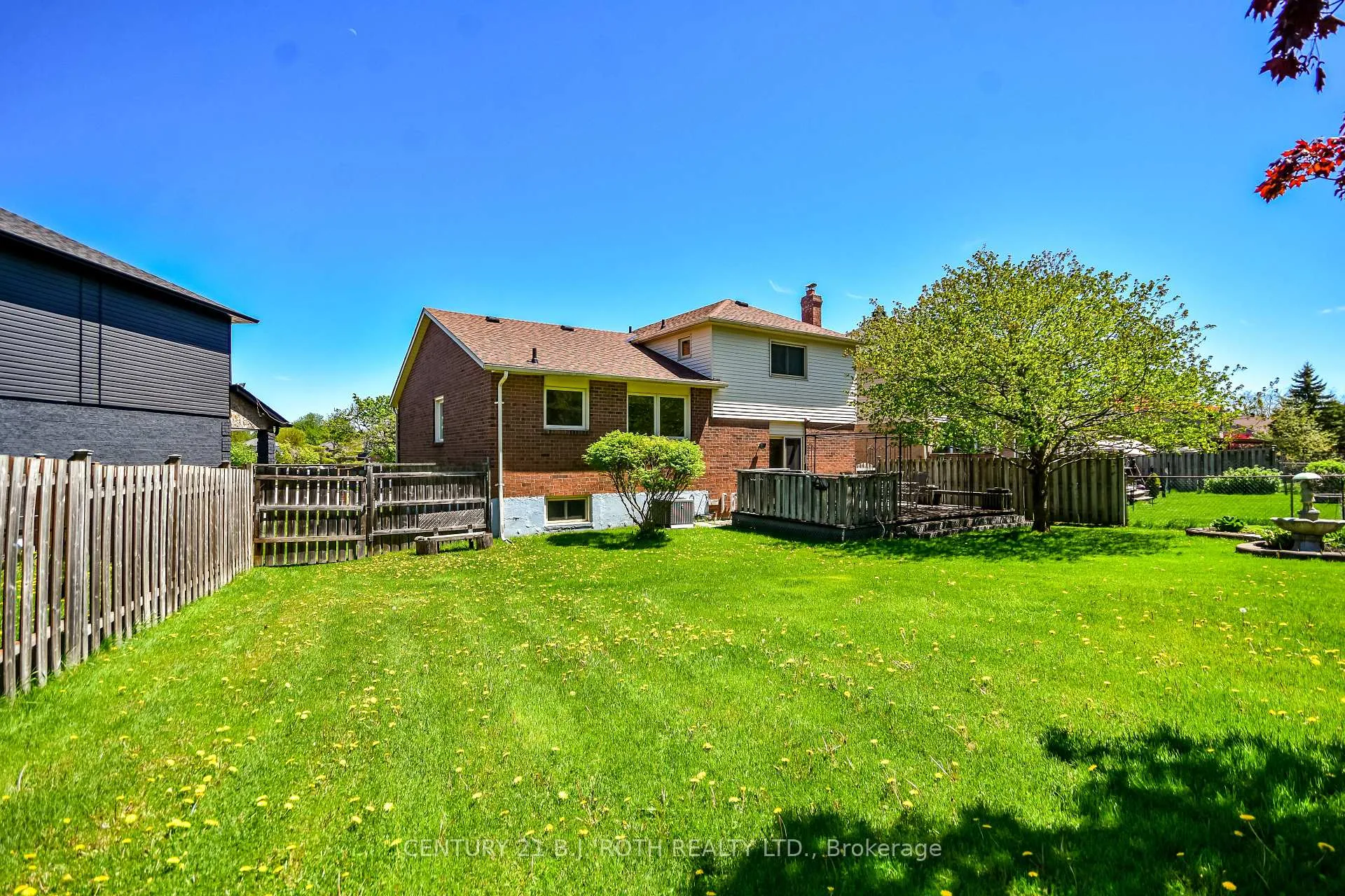 Photo 27 of 103 Herrell Avenue, Barrie, Painswick North — HOMEH