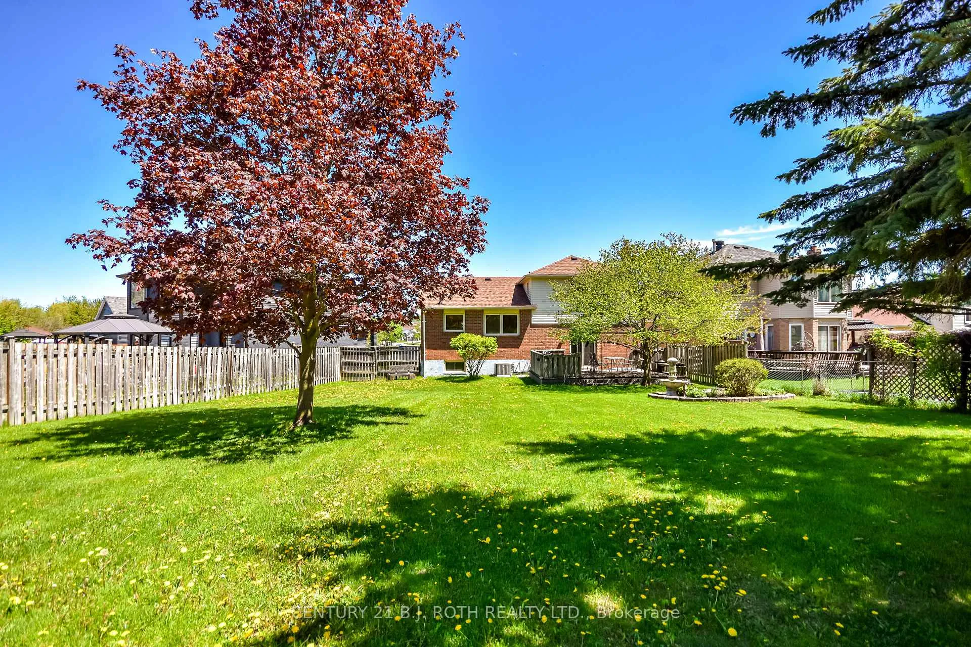 Photo 29 of 103 Herrell Avenue, Barrie, Painswick North — HOMEH
