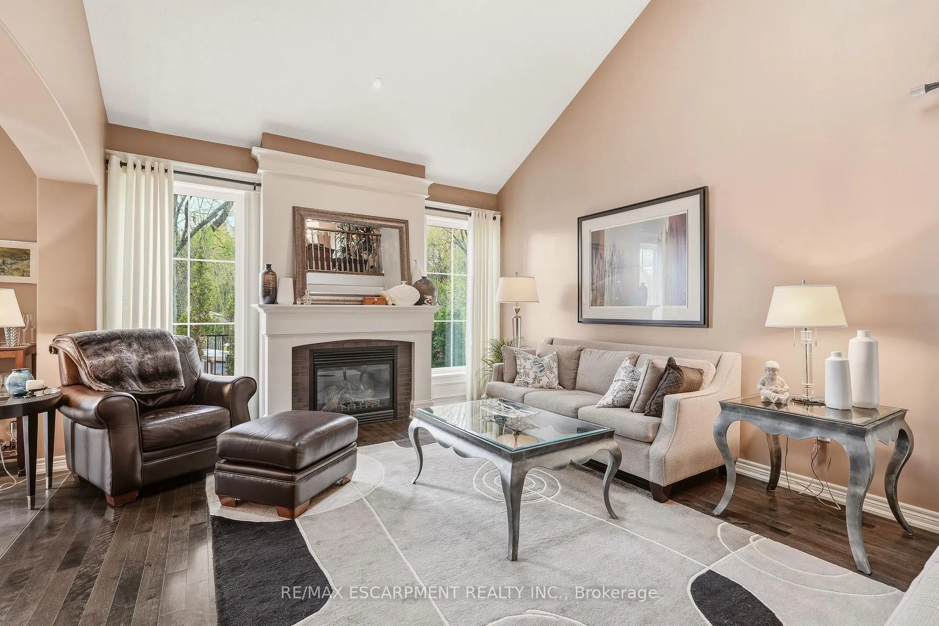 Photo 8 of 72 Mcgrath Court, Hamilton, Dundas — HOMEH