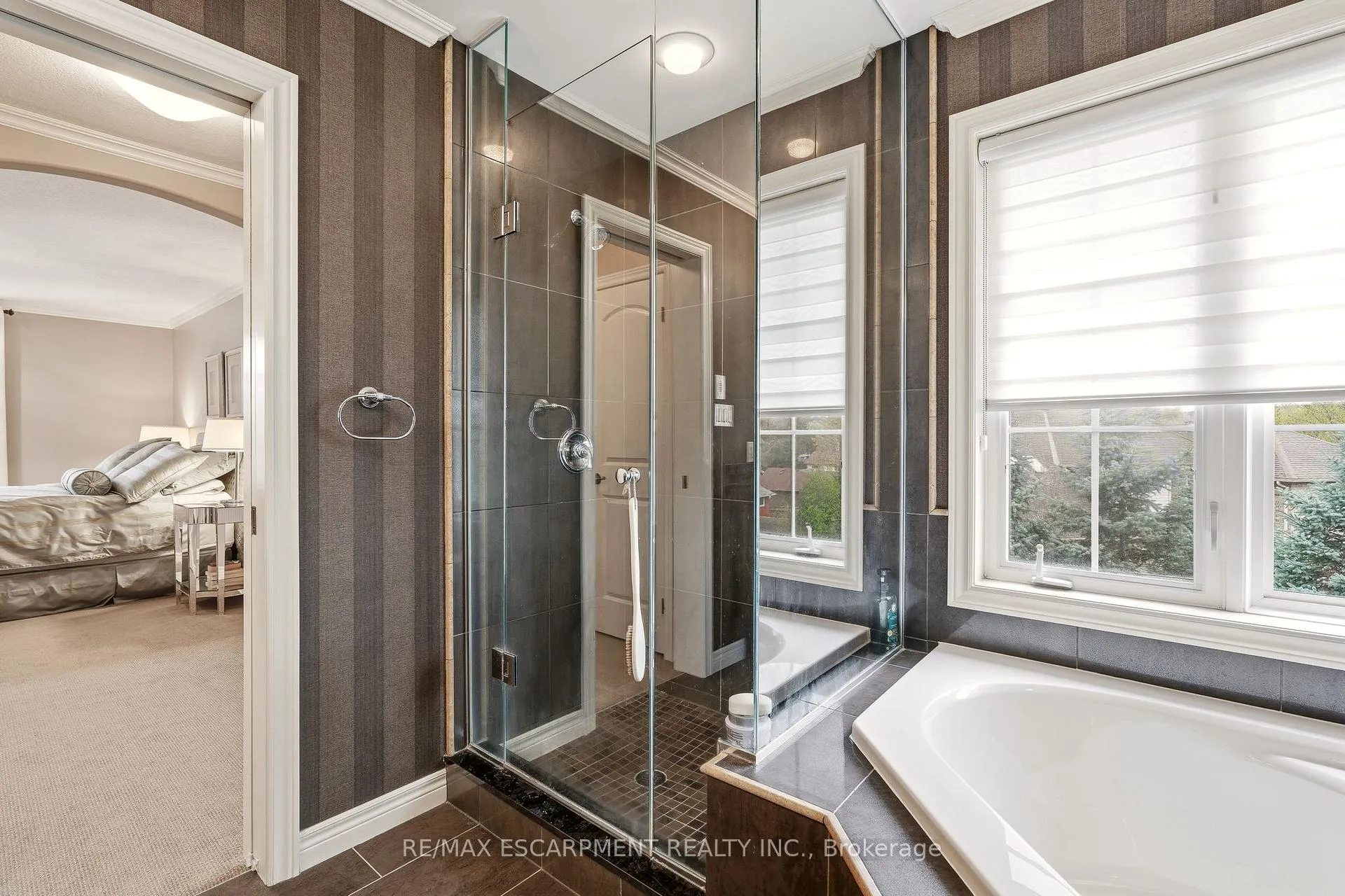 Photo 34 of 72 Mcgrath Court, Hamilton, Dundas — HOMEH