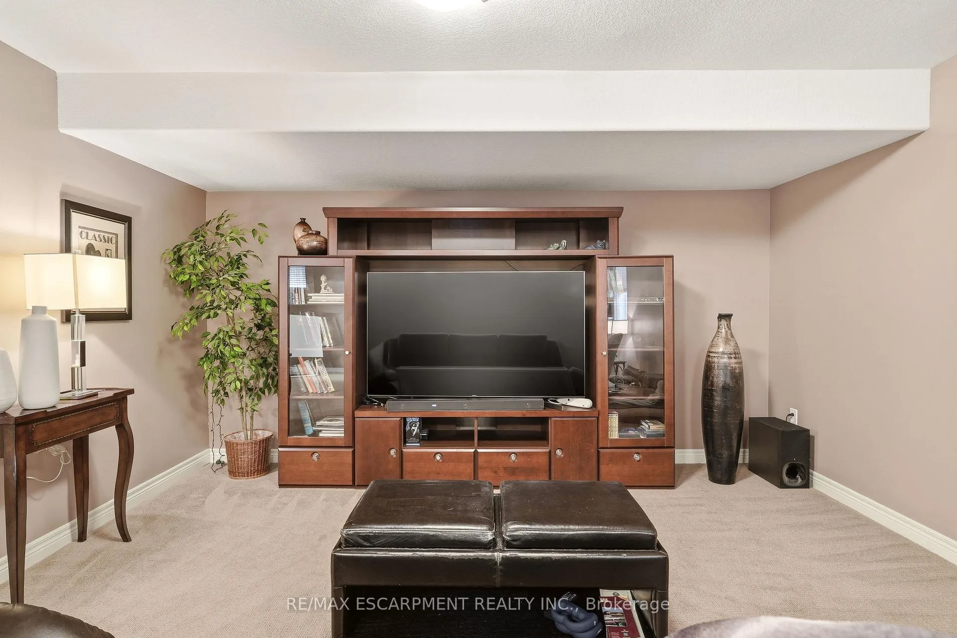 Photo 38 of 72 Mcgrath Court, Hamilton, Dundas — HOMEH