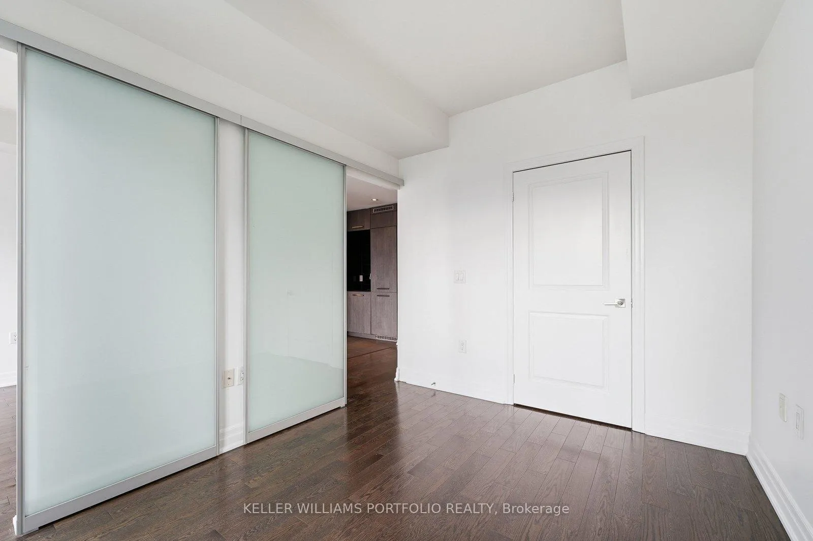 Photo 17 of Unit 1904, 8 The Esplanade, Toronto, Waterfront Communities — HOMEH