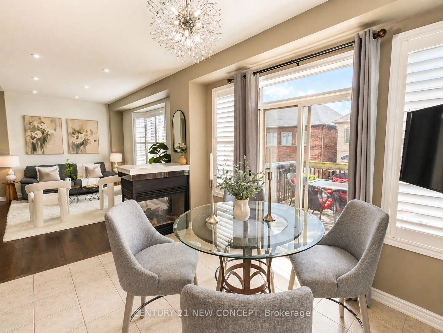 Photo 12 of 4266 Ryan Lane, Burlington, Alton — HOMEH