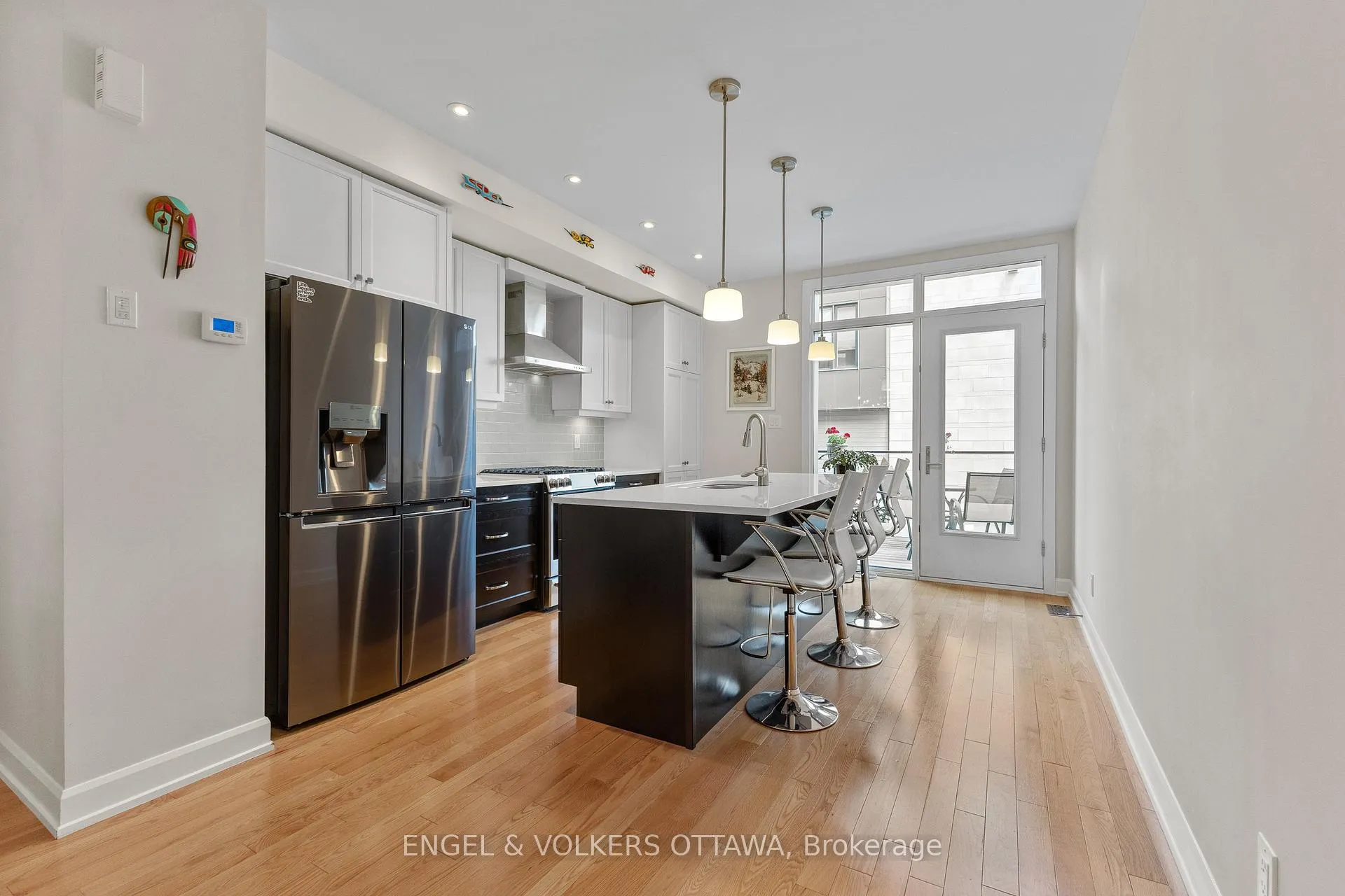 Photo 7 of 537 De Mazenod Avenue, Ottawa, Ottawa East — HOMEH