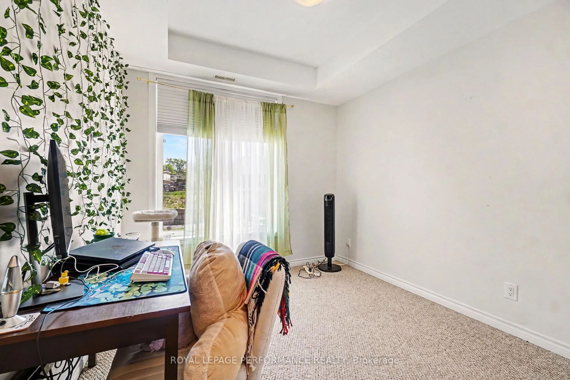 Photo 18 of Unit D, 326 Everest Private, Ottawa, Elmvale Acres — HOMEH
