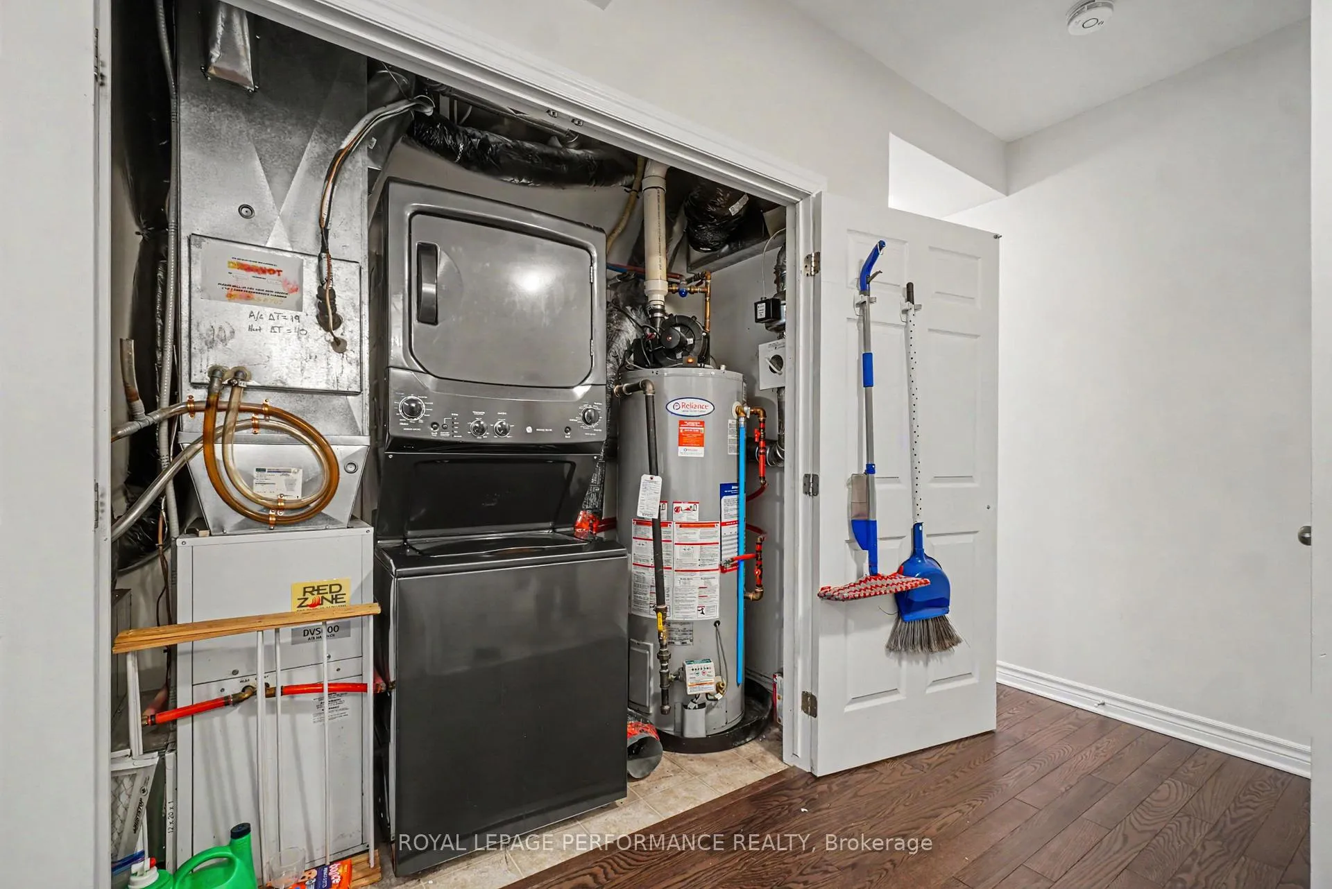 Photo 20 of Unit D, 326 Everest Private, Ottawa, Elmvale Acres — HOMEH