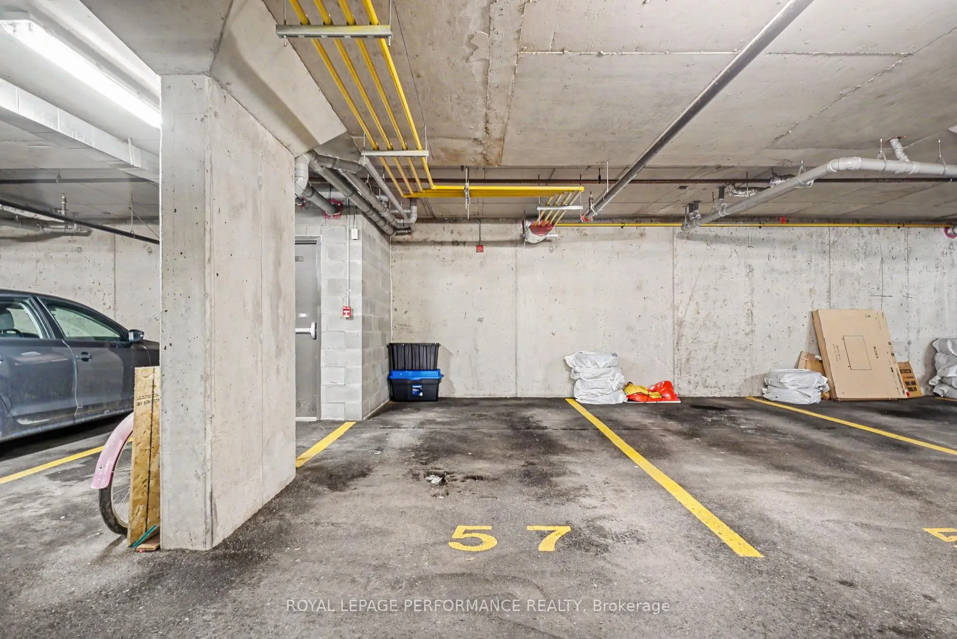 Photo 21 of Unit D, 326 Everest Private, Ottawa, Elmvale Acres — HOMEH