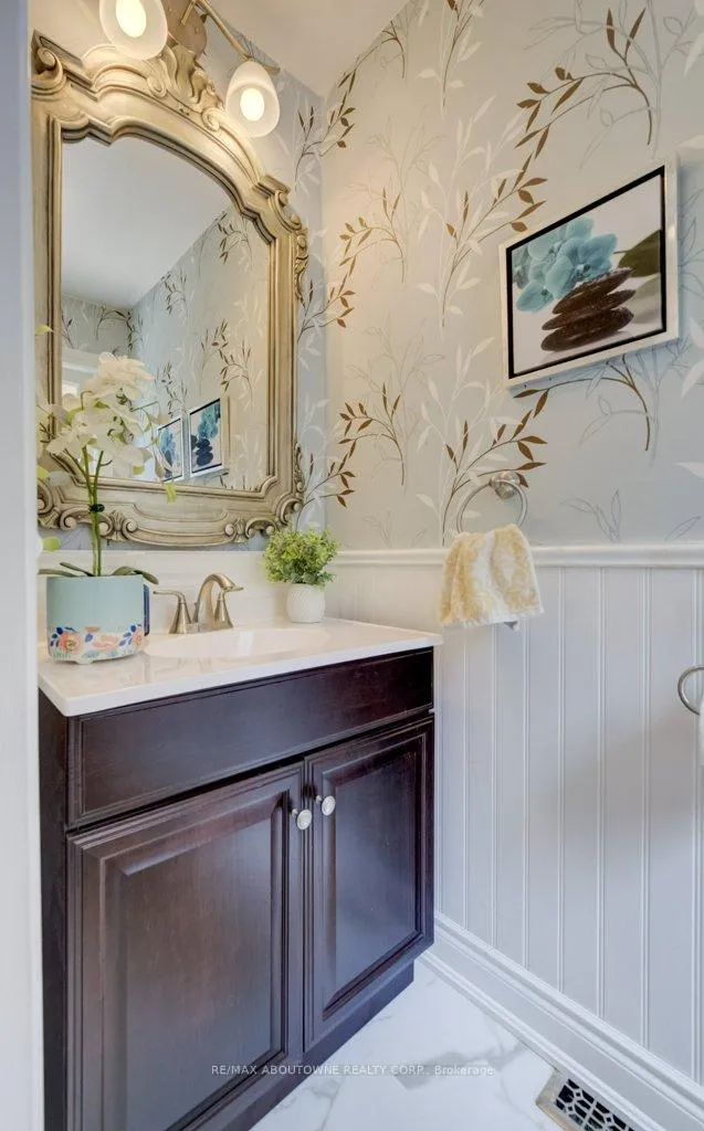 Photo 14 of 1300 Old Bridle Path, Oakville, Glen Abbey — HOMEH