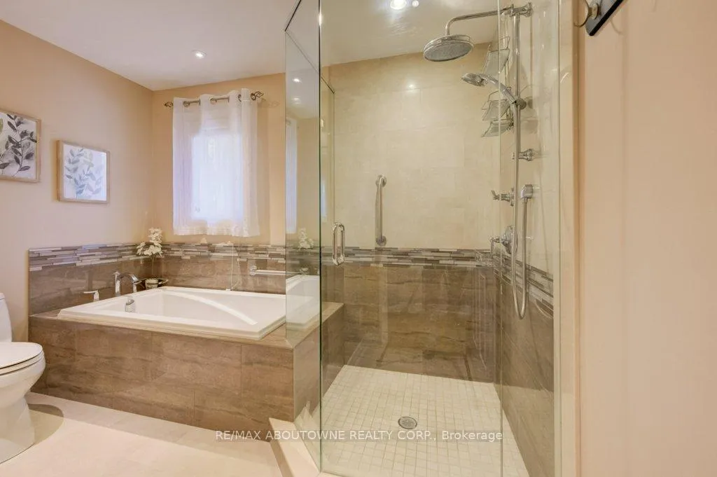 Photo 19 of 1300 Old Bridle Path, Oakville, Glen Abbey — HOMEH
