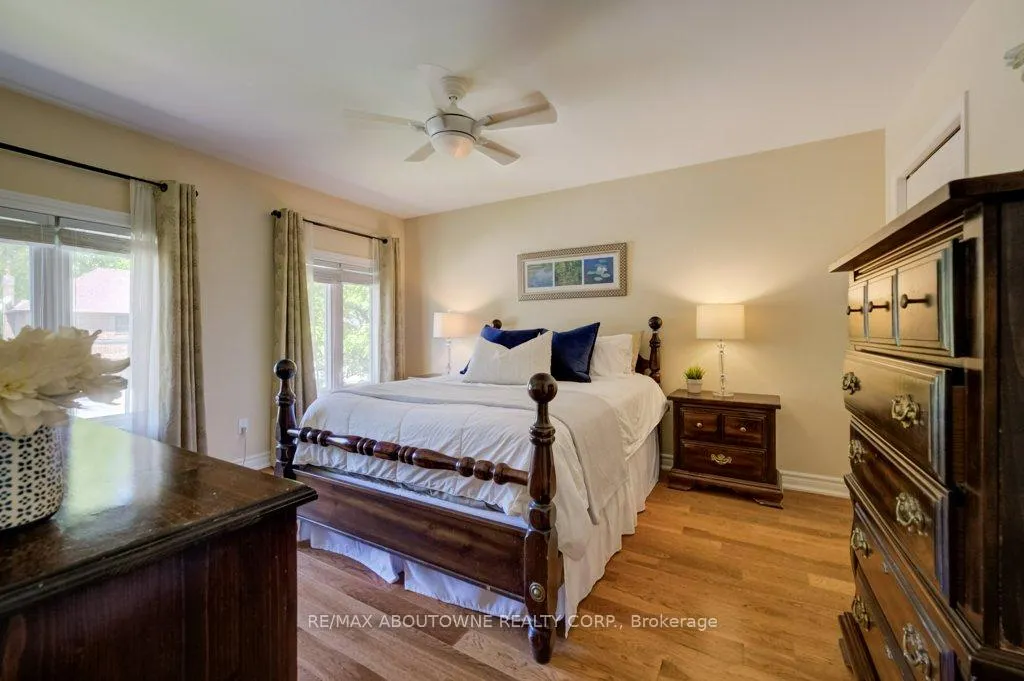 Photo 21 of 1300 Old Bridle Path, Oakville, Glen Abbey — HOMEH