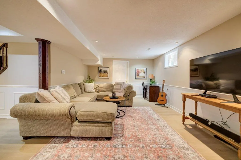 Photo 29 of 1300 Old Bridle Path, Oakville, Glen Abbey — HOMEH