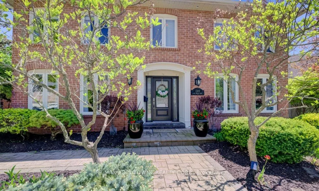 Photo 42 of 1300 Old Bridle Path, Oakville, Glen Abbey — HOMEH