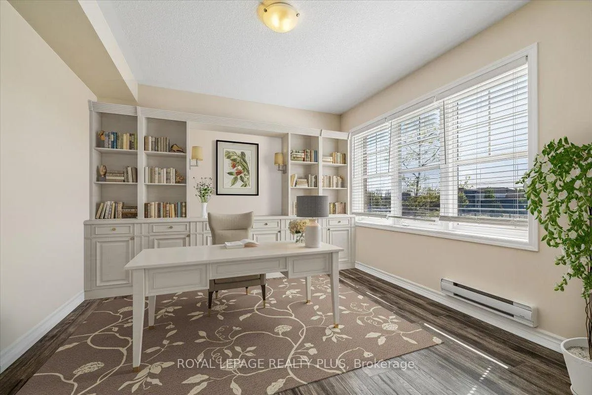 Photo 7 of Unit 74, 22 Spring Creek Drive, Hamilton, Waterdown — HOMEH