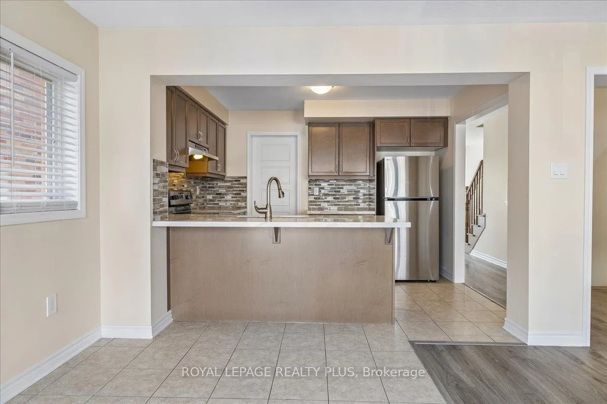 Photo 18 of Unit 74, 22 Spring Creek Drive, Hamilton, Waterdown — HOMEH