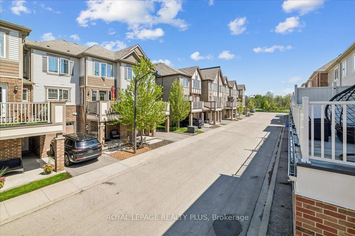 Photo 24 of Unit 74, 22 Spring Creek Drive, Hamilton, Waterdown — HOMEH