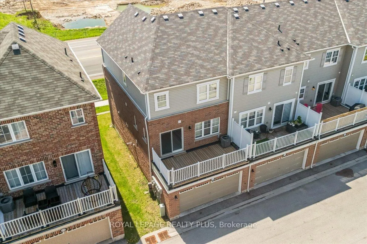 Photo 39 of Unit 74, 22 Spring Creek Drive, Hamilton, Waterdown — HOMEH