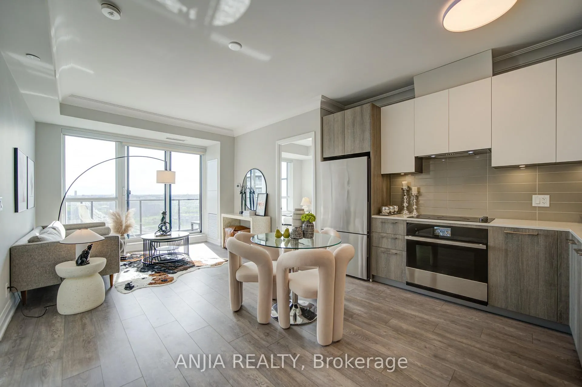 Photo 1 of Unit 3106, 18 Water Walk Drive, Markham, Unionville — HOMEH