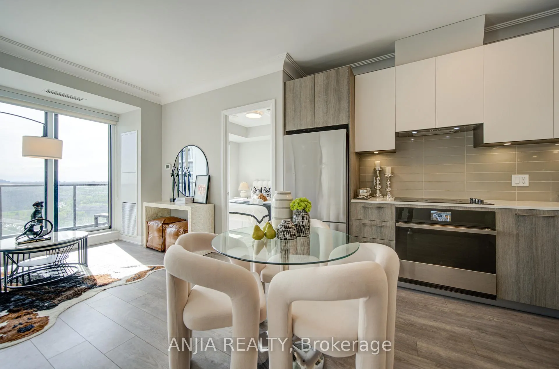 Photo 9 of Unit 3106, 18 Water Walk Drive, Markham, Unionville — HOMEH