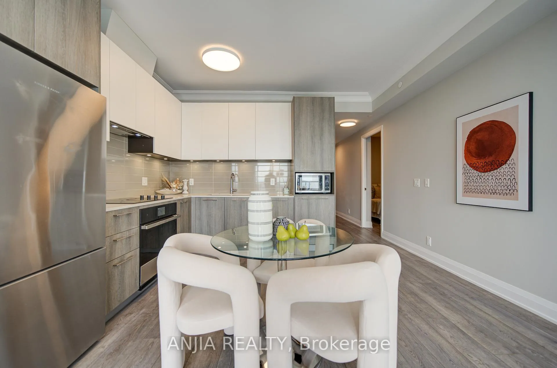 Photo 11 of Unit 3106, 18 Water Walk Drive, Markham, Unionville — HOMEH