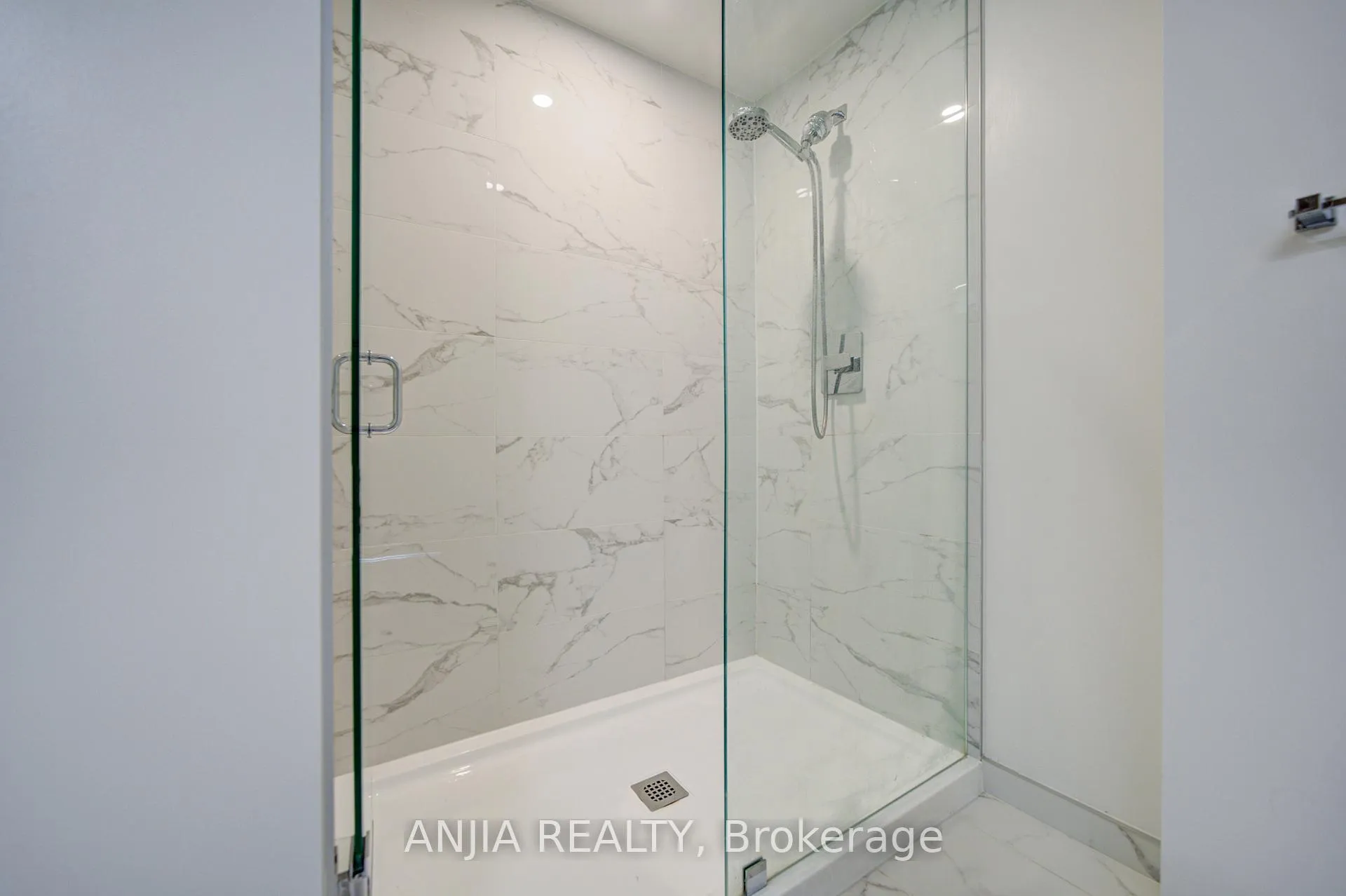Photo 30 of Unit 3106, 18 Water Walk Drive, Markham, Unionville — HOMEH