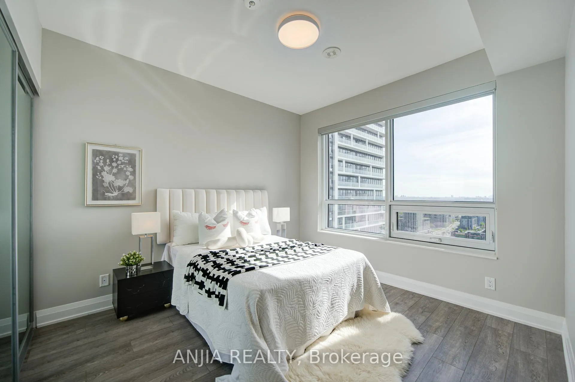 Photo 32 of Unit 3106, 18 Water Walk Drive, Markham, Unionville — HOMEH