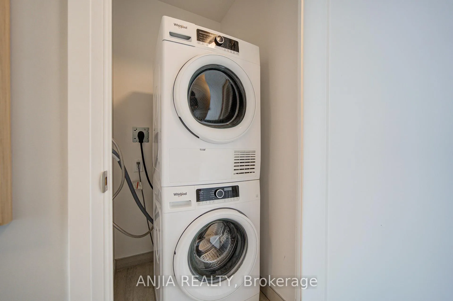 Photo 40 of Unit 3106, 18 Water Walk Drive, Markham, Unionville — HOMEH